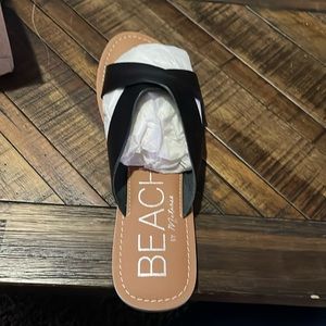 Beach by Matisse sandals